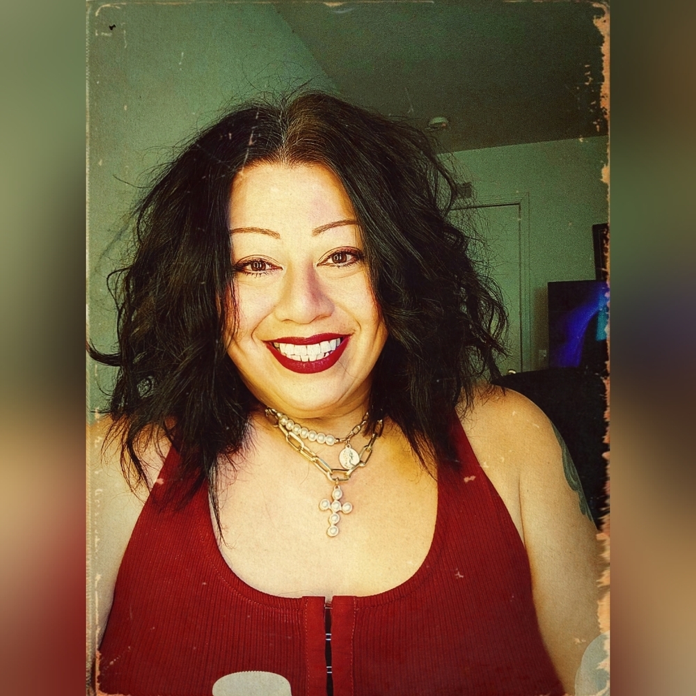 Meet your Posher, Lisa